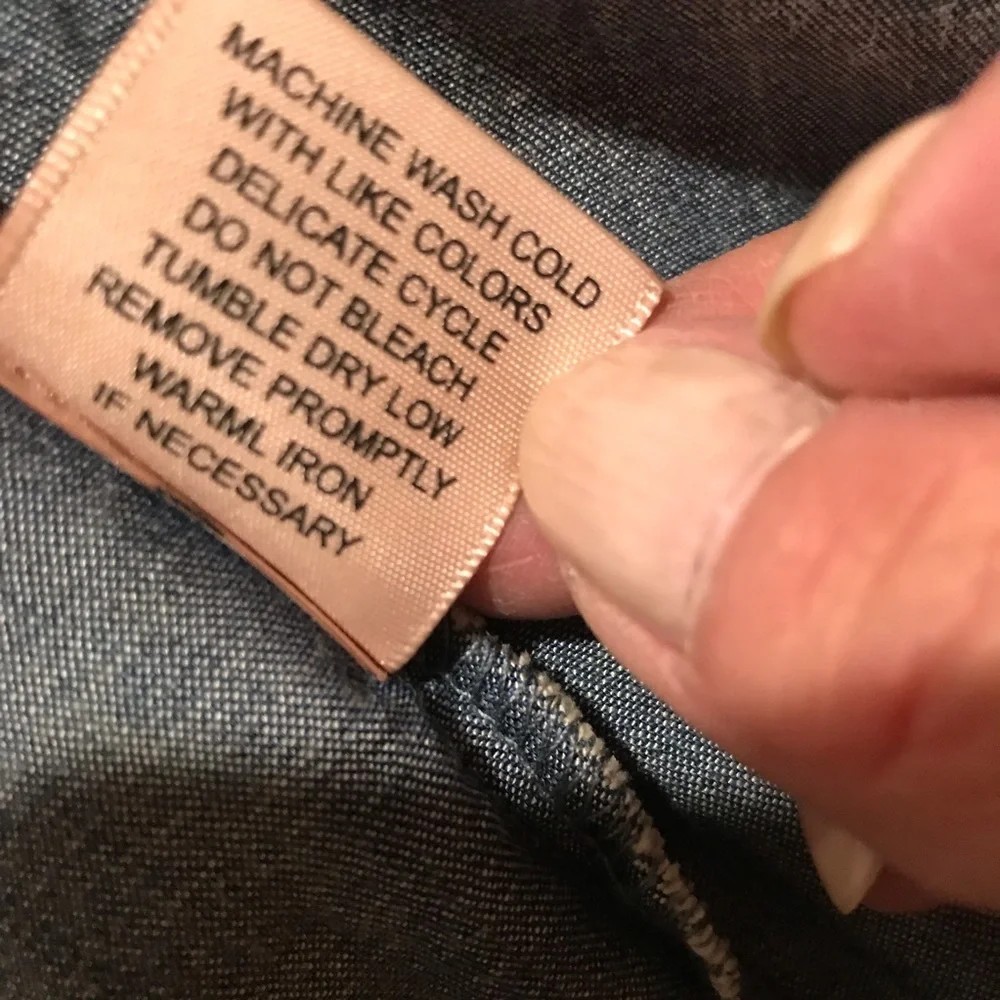 ▪️philosophy Lightweight Denim Dress - Picture 8 of 9